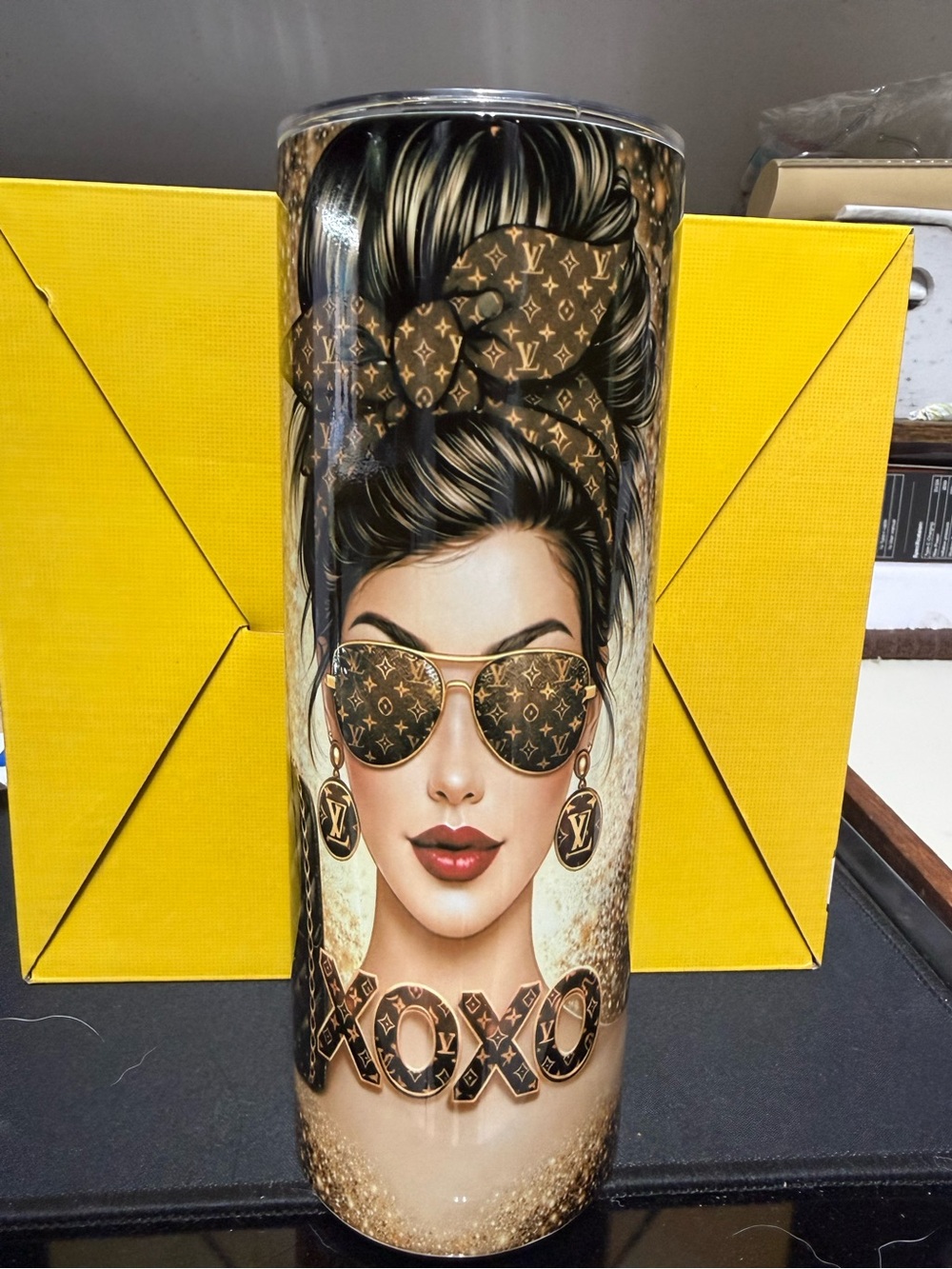NEW Designer LV XOXO Women Hair Tumbler - Brown Pattern